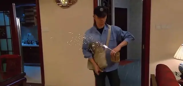 《暗夜与黎明》单集炸弹桥段引爆追剧潮：现场图